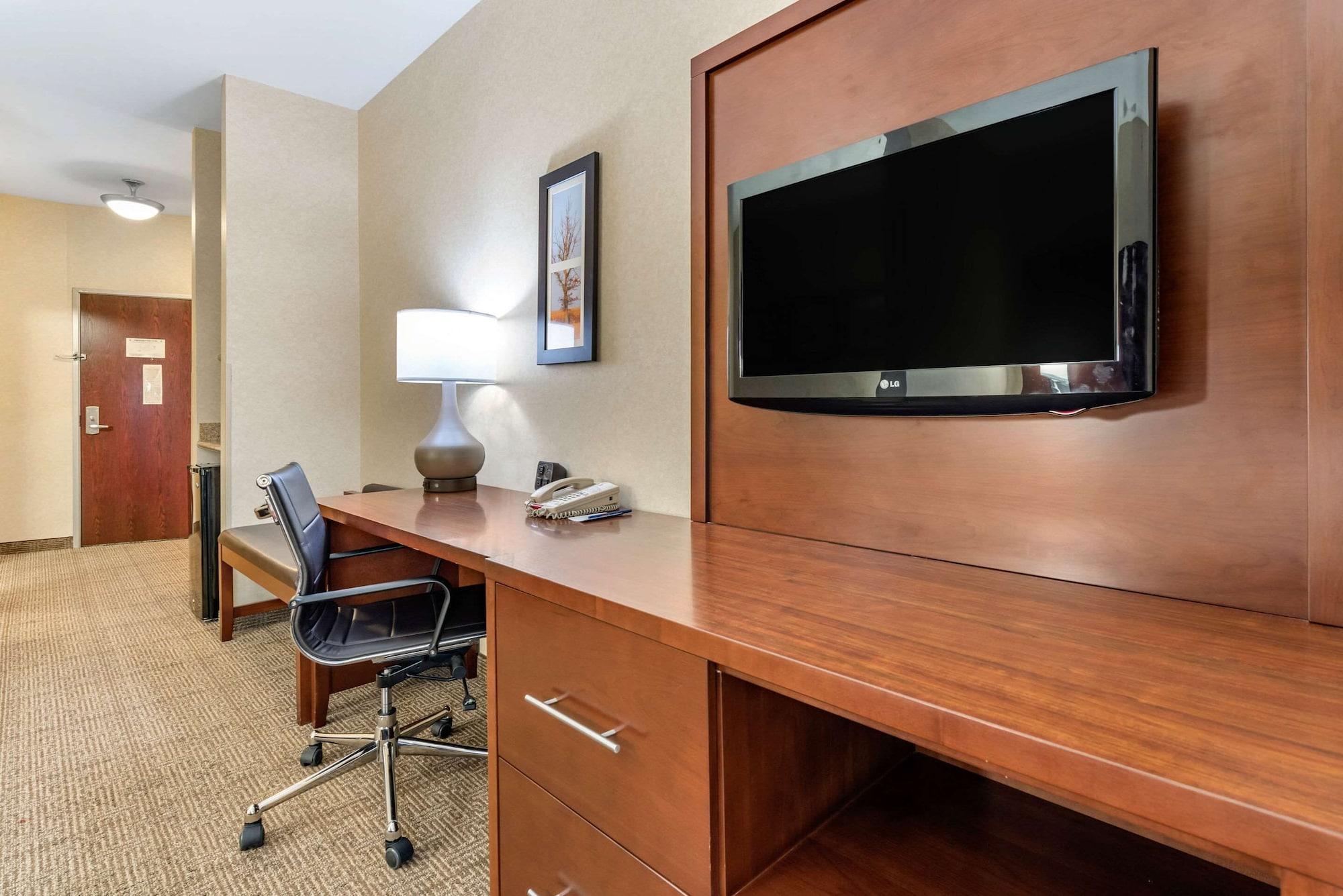 Comfort Suites South Elkhart Esterno foto
