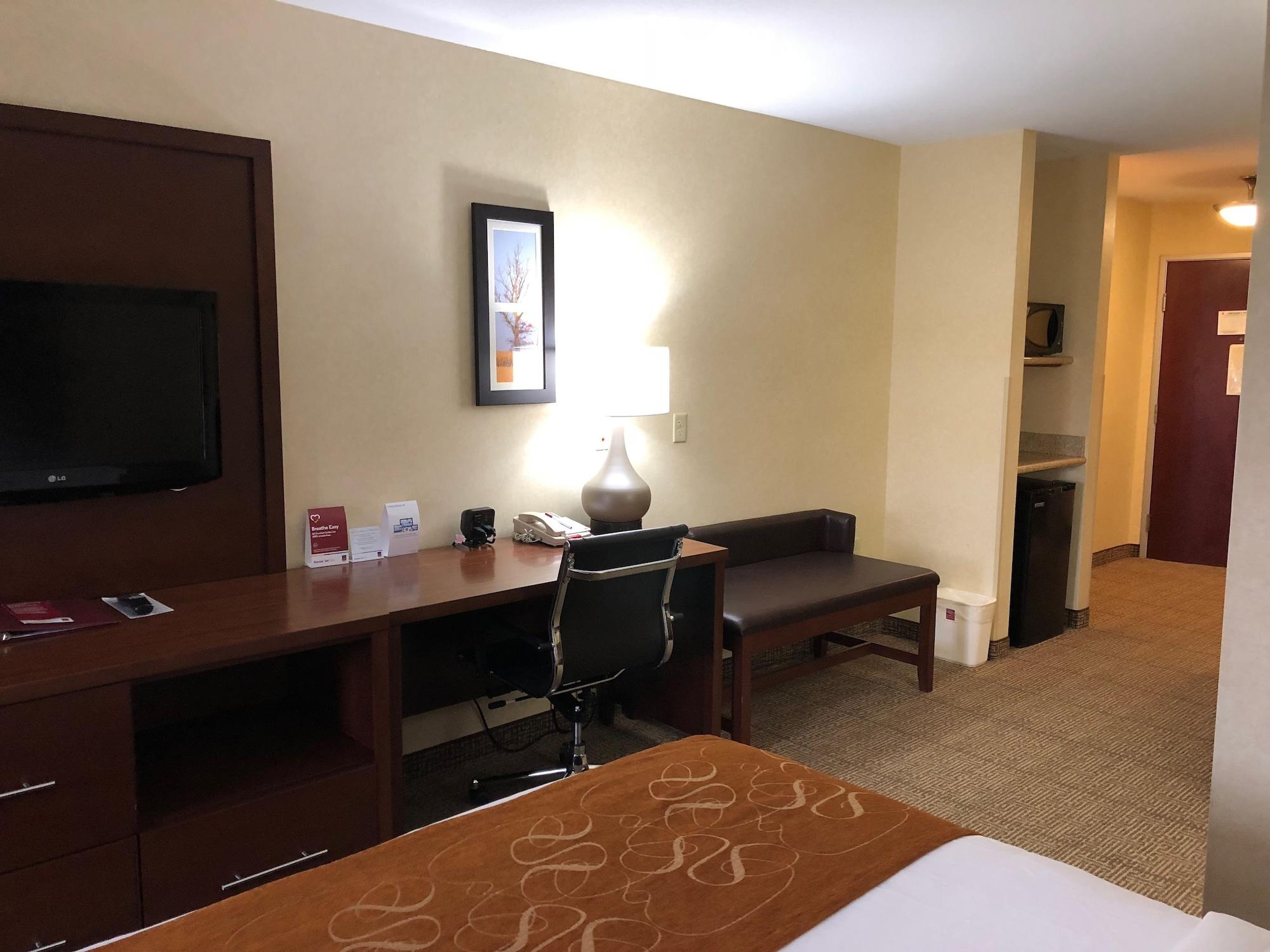 Comfort Suites South Elkhart Esterno foto