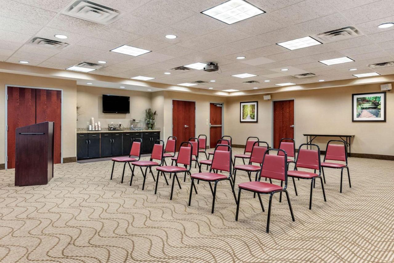 Comfort Suites South Elkhart Esterno foto
